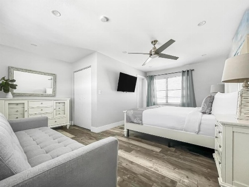 Neptune Oceanfront Rentals image 32